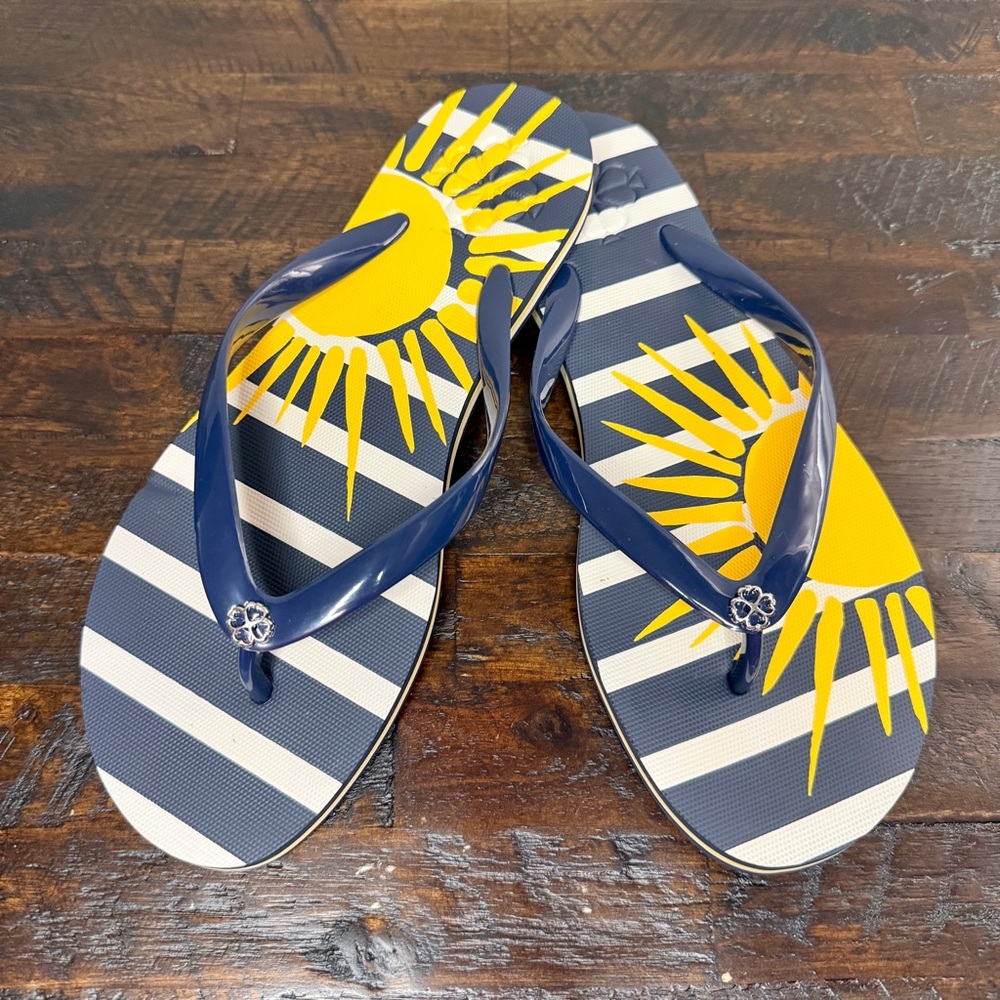 Kate Spade New York Flyaway Sun with Stripes Flip Flops Navy White Size 9